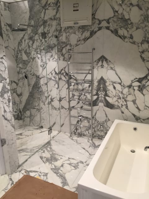 Bathrooms project photo 7