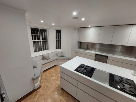 Kitchens project photo 1
