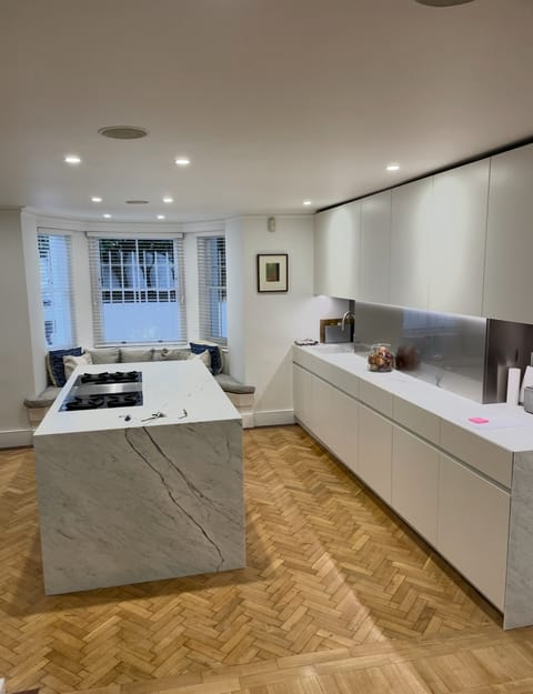 Kitchens project photo 17