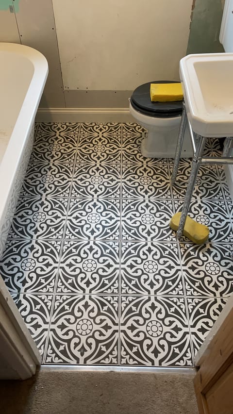 Bathroom wall tiling with feature alcove, Essex